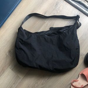 Baggu Large Crescent Bag in Black